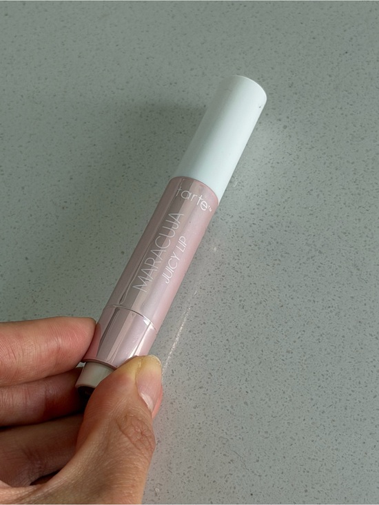 tarte Other - Tarte Maracuja Juicy Lip Hydrating Gloss Balm